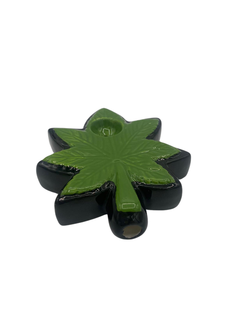 Cannabis Pipe Leaf