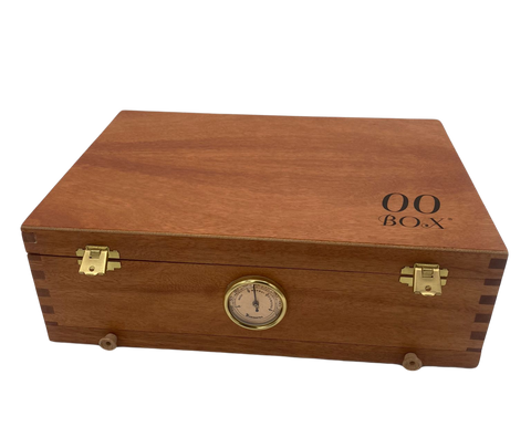 Feeling Light 00 Box Grand Format en Bois de Cèdre